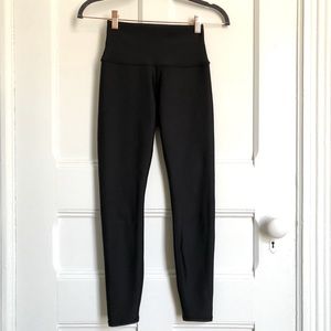 ALO, High-Waist Airbrush Legging